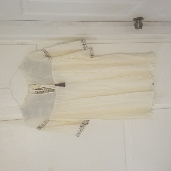 Entro Boho Embroidered Dress size medium - Picture 5 of 14